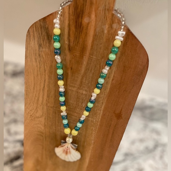 Seashell beaded pearl beach necklace nantucket yellow blue surfer girl toggle - Picture 6 of 14